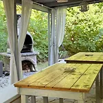 Σπίτι διακοπών 44 George House - Pool, Jacuzzi, Sauna, View