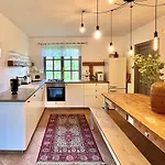 44 George House - Pool, Jacuzzi, Sauna, View Σπίτι διακοπών *