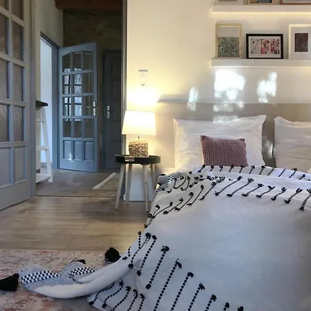 بيت للعطل 44 George House - Pool, Jacuzzi, Sauna, View *