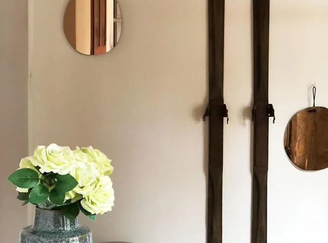 44 George House - Pool, Jacuzzi, Sauna, View