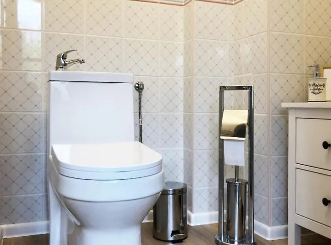 בית נופש 44 George House - Pool, Jacuzzi, Sauna, View