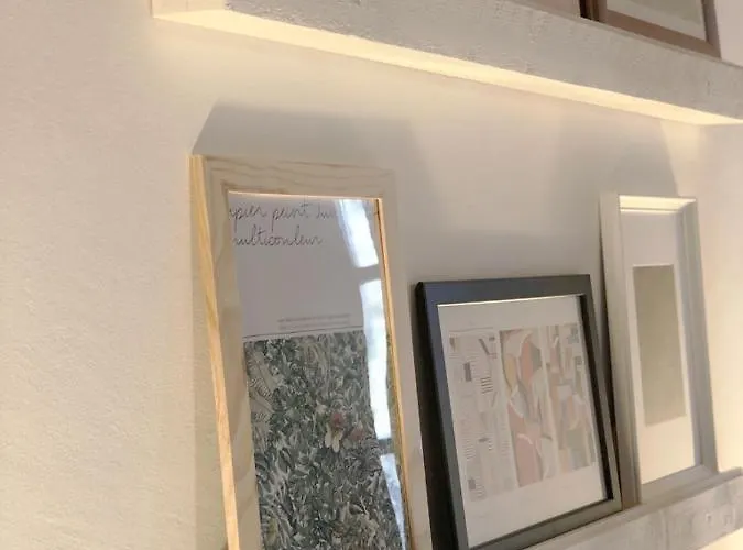 44 George House - Pool, Jacuzzi, Sauna, View בית נופש Tilaj