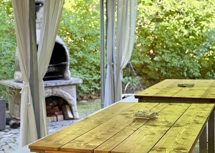 בית נופש 44 George House - Pool, Jacuzzi, Sauna, View